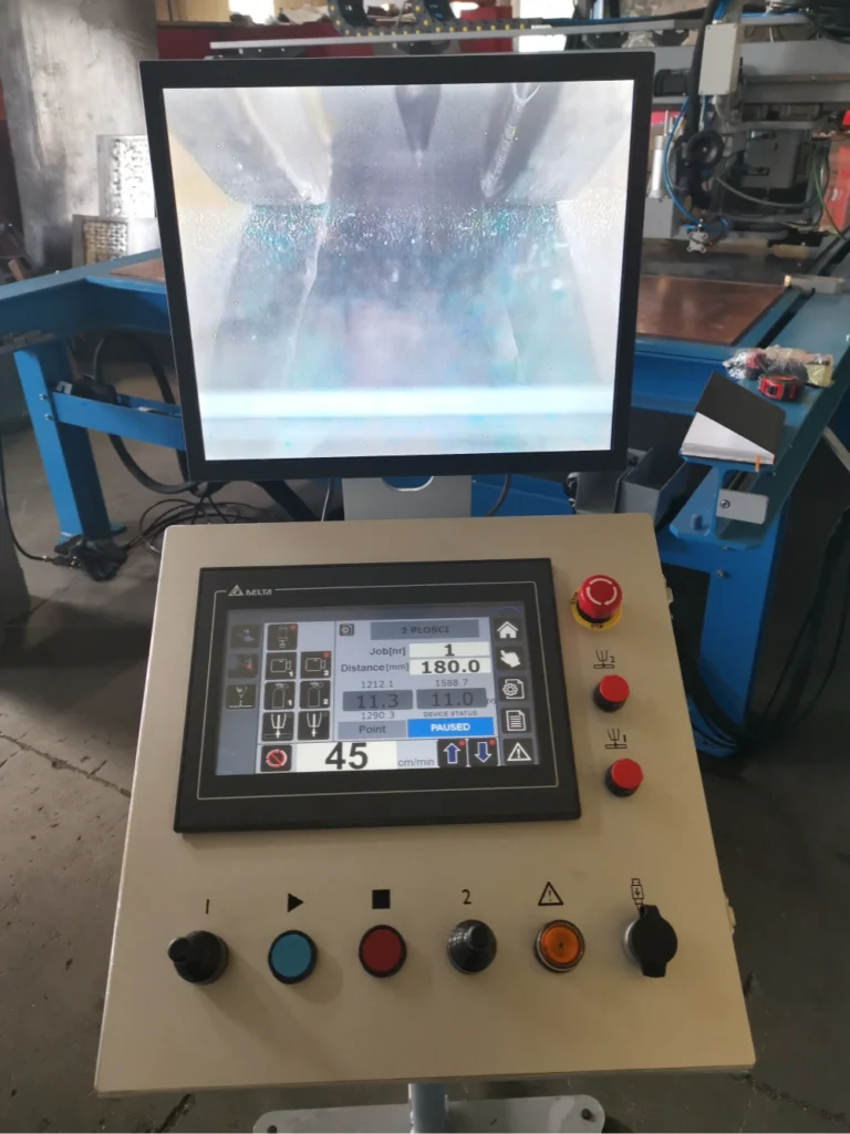 Pillow plate welding machine